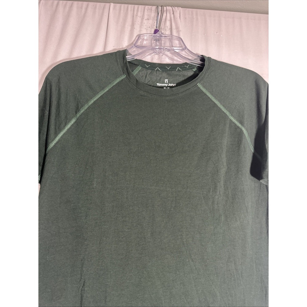 NEW Tommy John [ Medium ] MEN Crewneck T shirt in Dark‎ Green  #U1356 - Picture 9 of 9